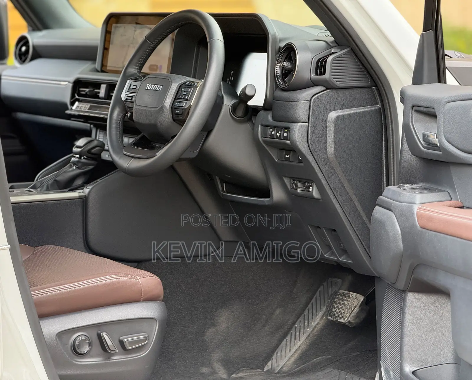 Toyota Land Cruiser 2024 White