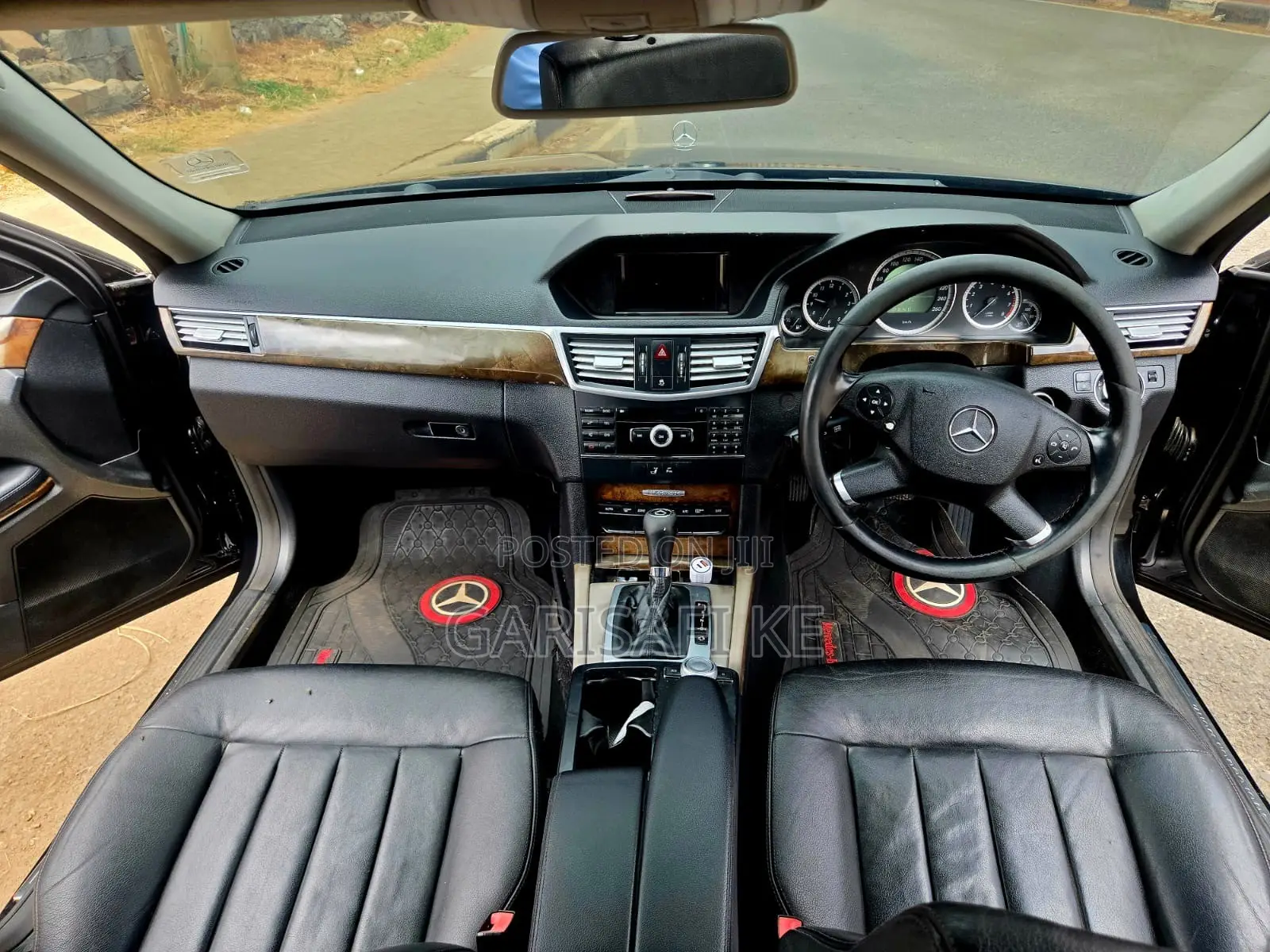Mercedes-Benz E250 2010 Black