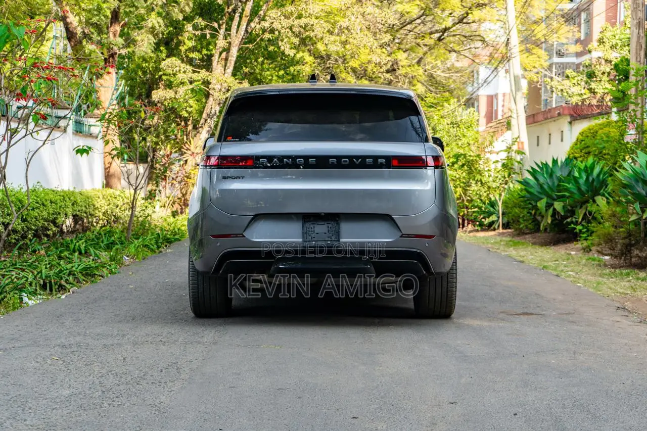 Land Rover Range Rover Sport 2023 Silver