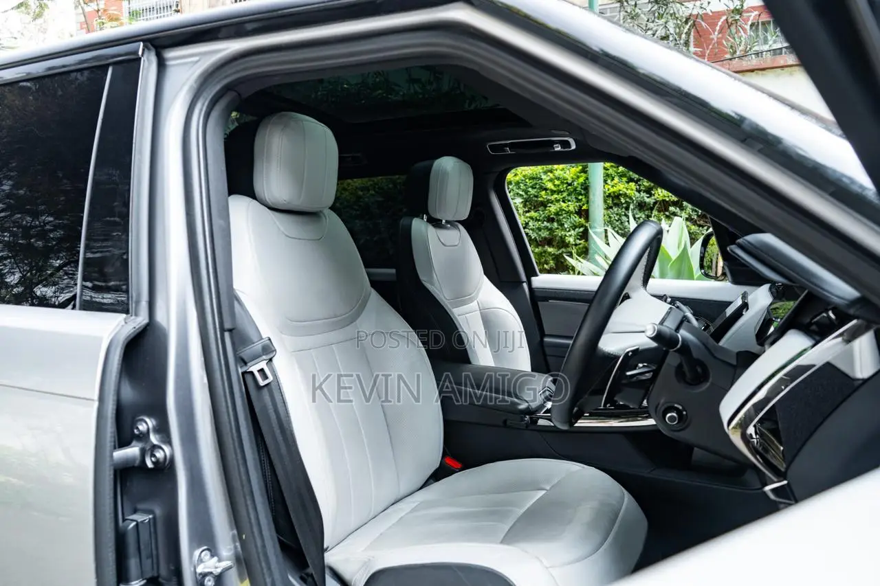 Land Rover Range Rover Sport 2023 Silver