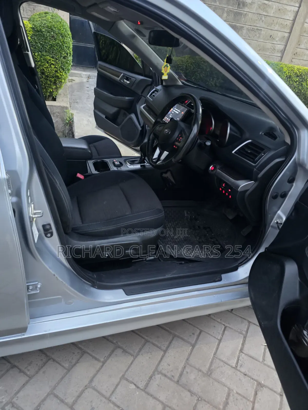 Subaru Legacy 2015 Silver