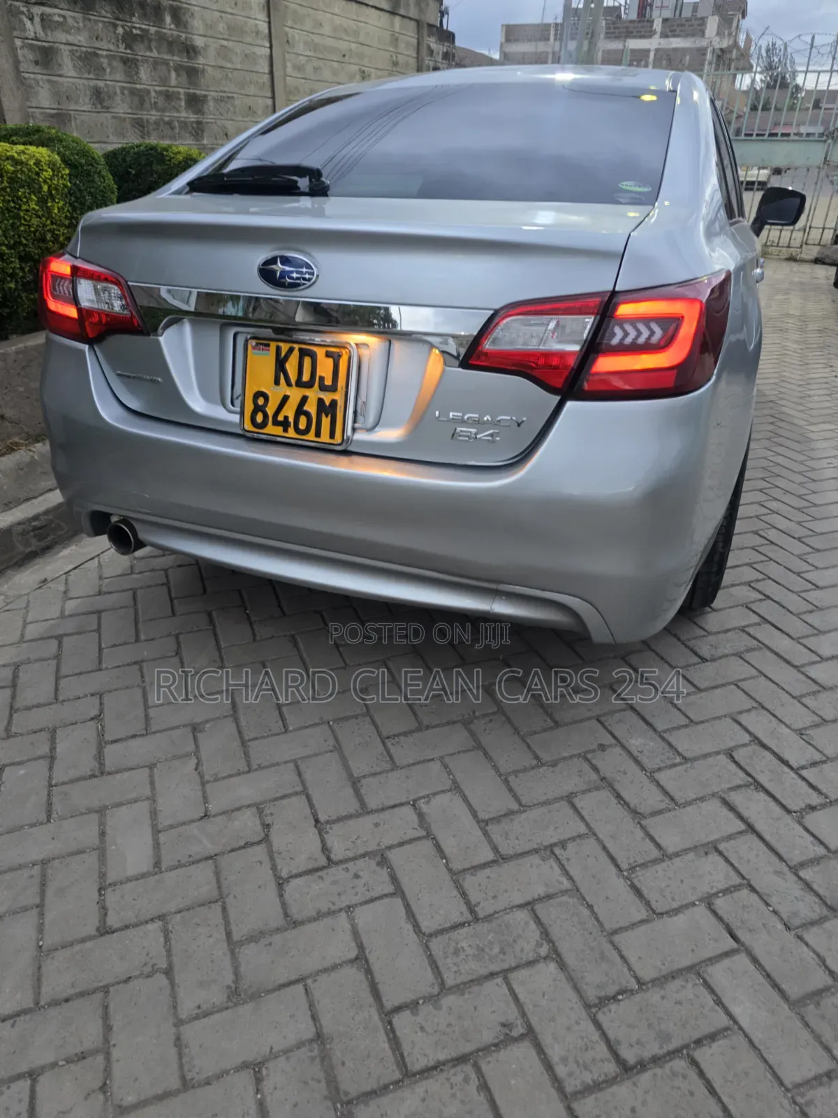 Subaru Legacy 2015 Silver