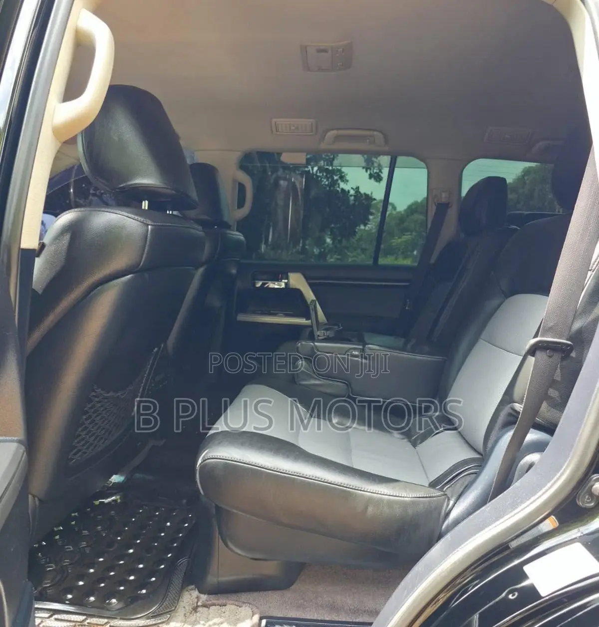 Toyota Land Cruiser Prado 2012 Black