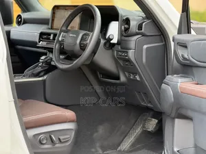 New Toyota Land Cruiser Prado 2.4 Petrol 2024 Pearl