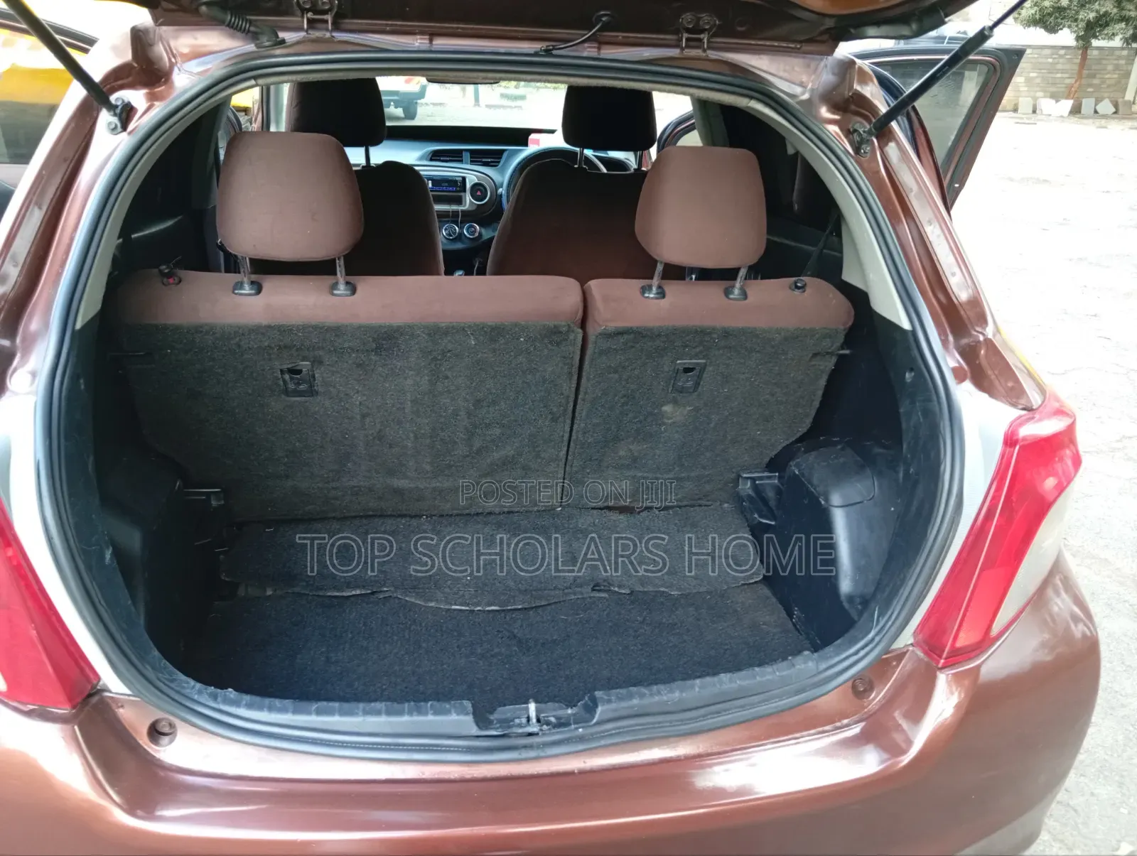 Toyota Vitz 2013 Brown