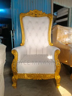 Antique White and Gold King Chair