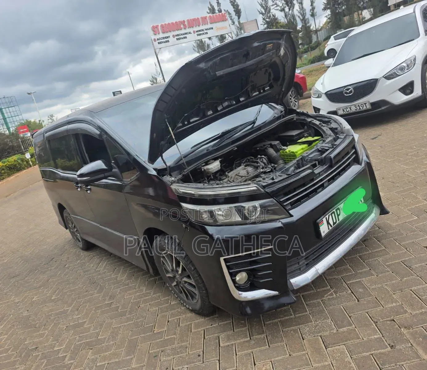 Toyota Voxy 2016 Black