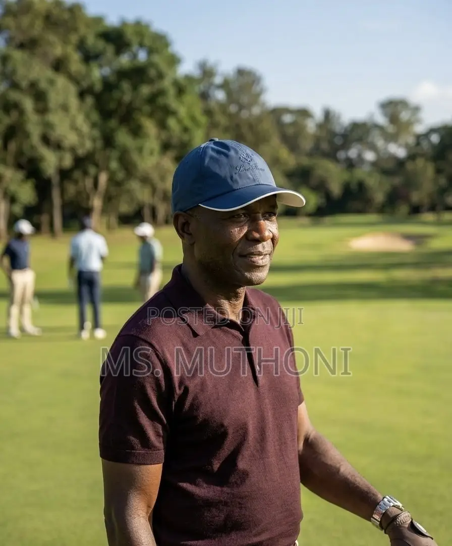 Loro Piana Baseball Cap Ft a White-Trimmed Brim and an Embroiderery