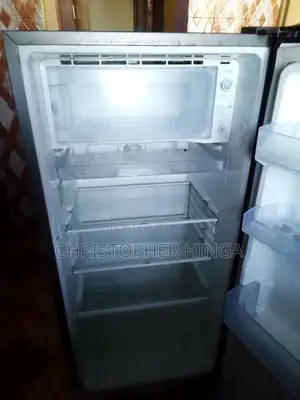 Samsung Fridge 200l
