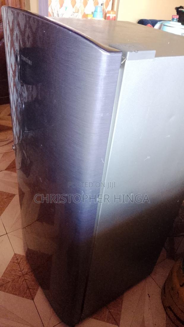 Samsung Fridge 200l - thumbnail 6