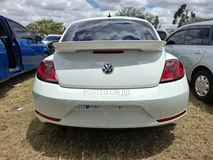 Volkswagen Beetle 2019 White