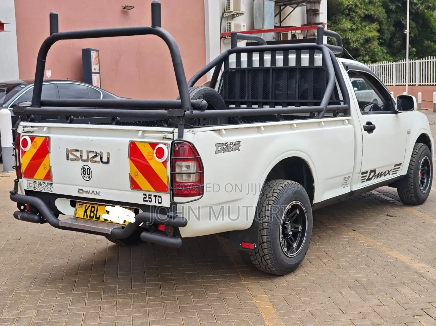 Isuzu D-MAX 2009 White