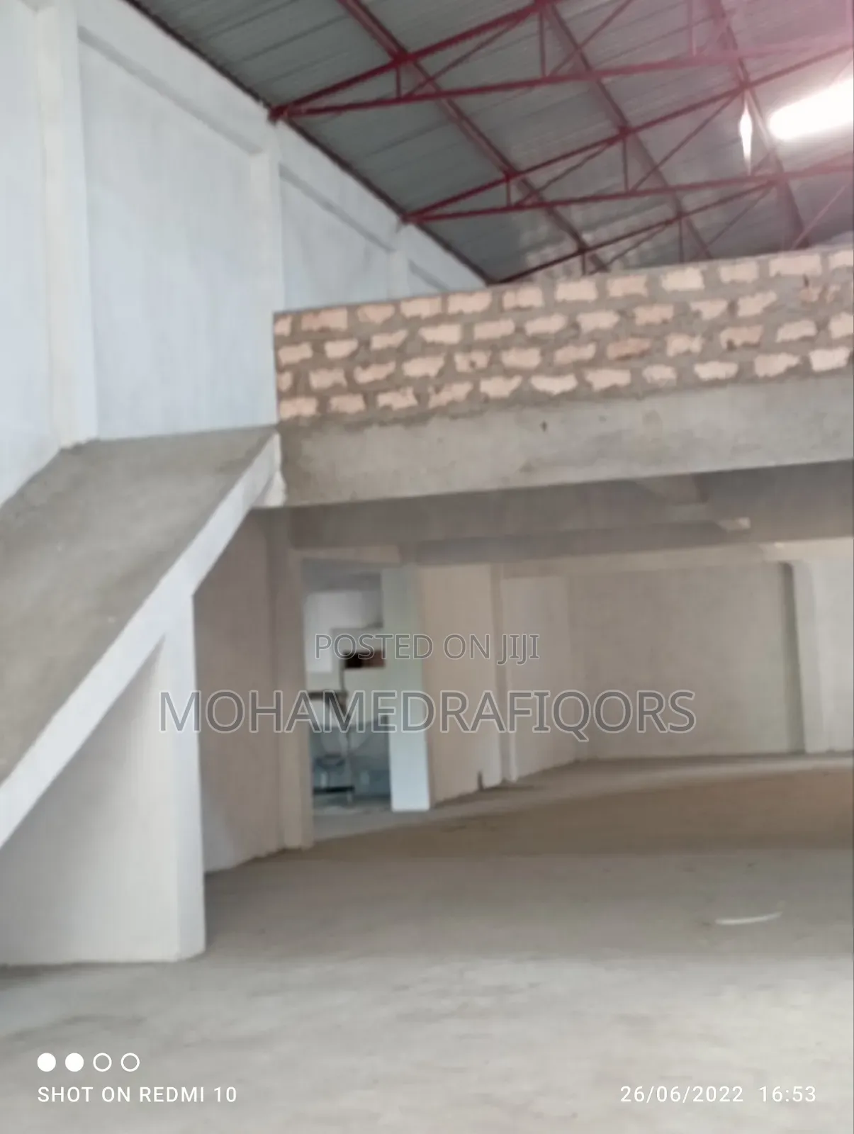 30000 Sq Ft Godowns on 1 Acre