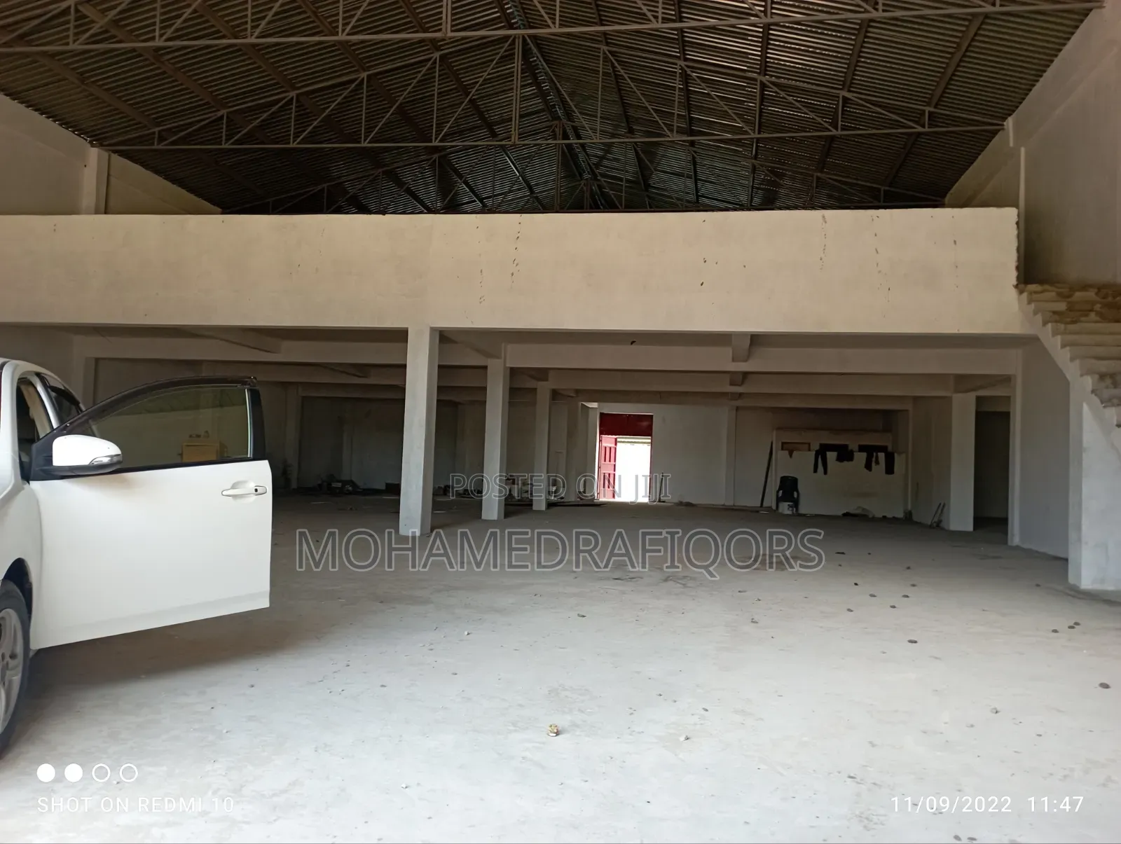 30000 Sq Ft Godowns on 1 Acre