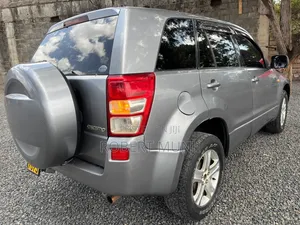 Suzuki Escudo 2007