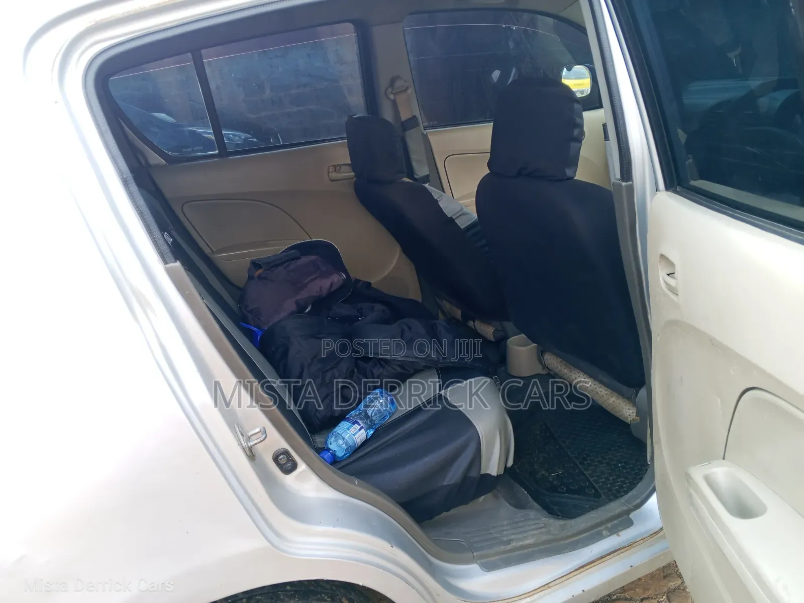 Suzuki Alto 1.0 2012 Silver