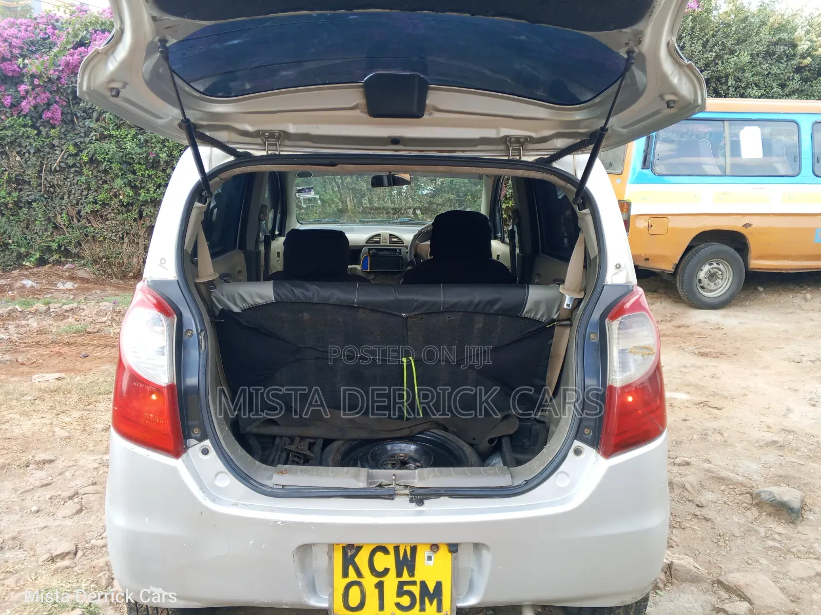 Suzuki Alto 1.0 2012 Silver