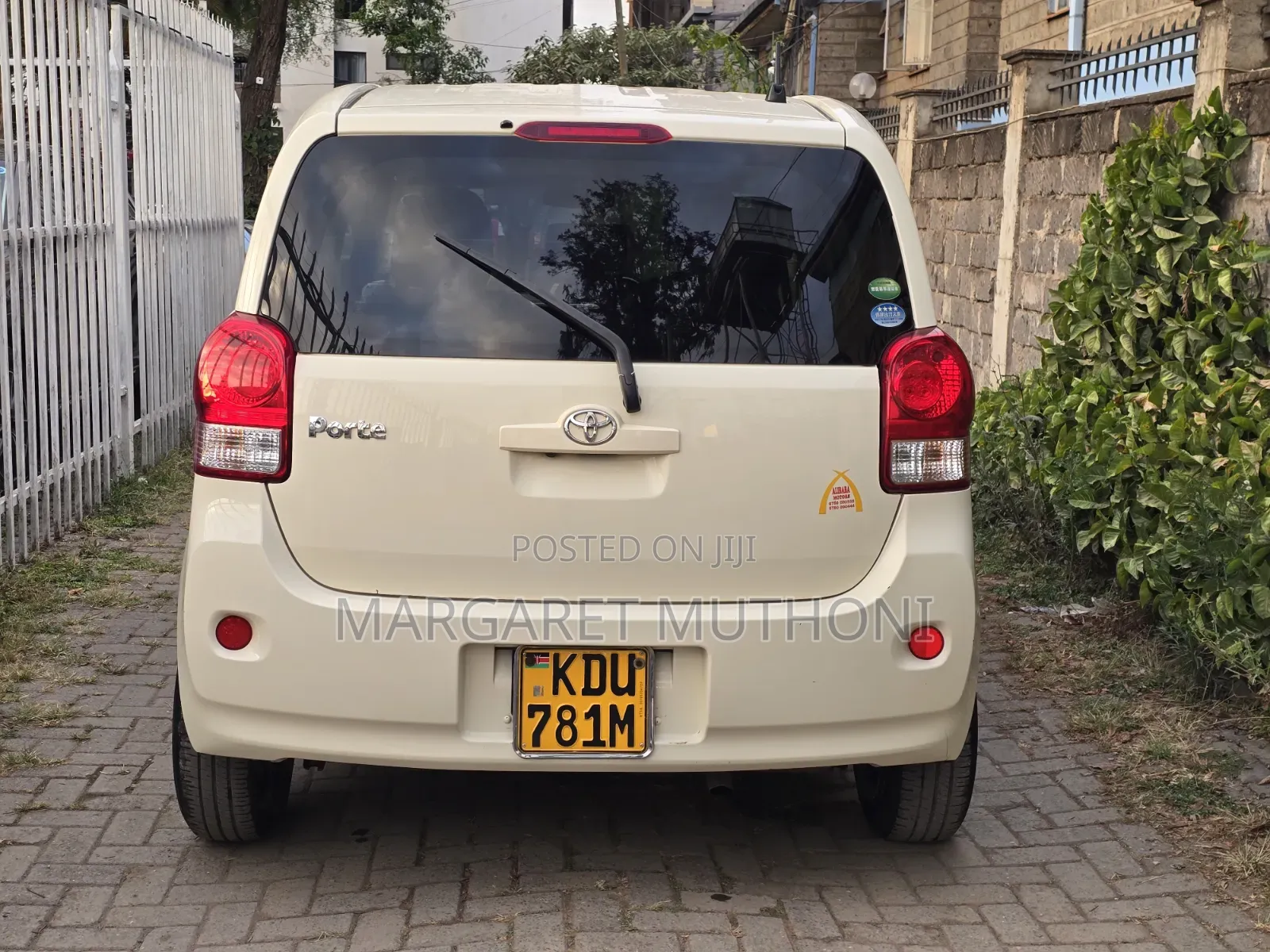 Toyota Porte 2018 Brown