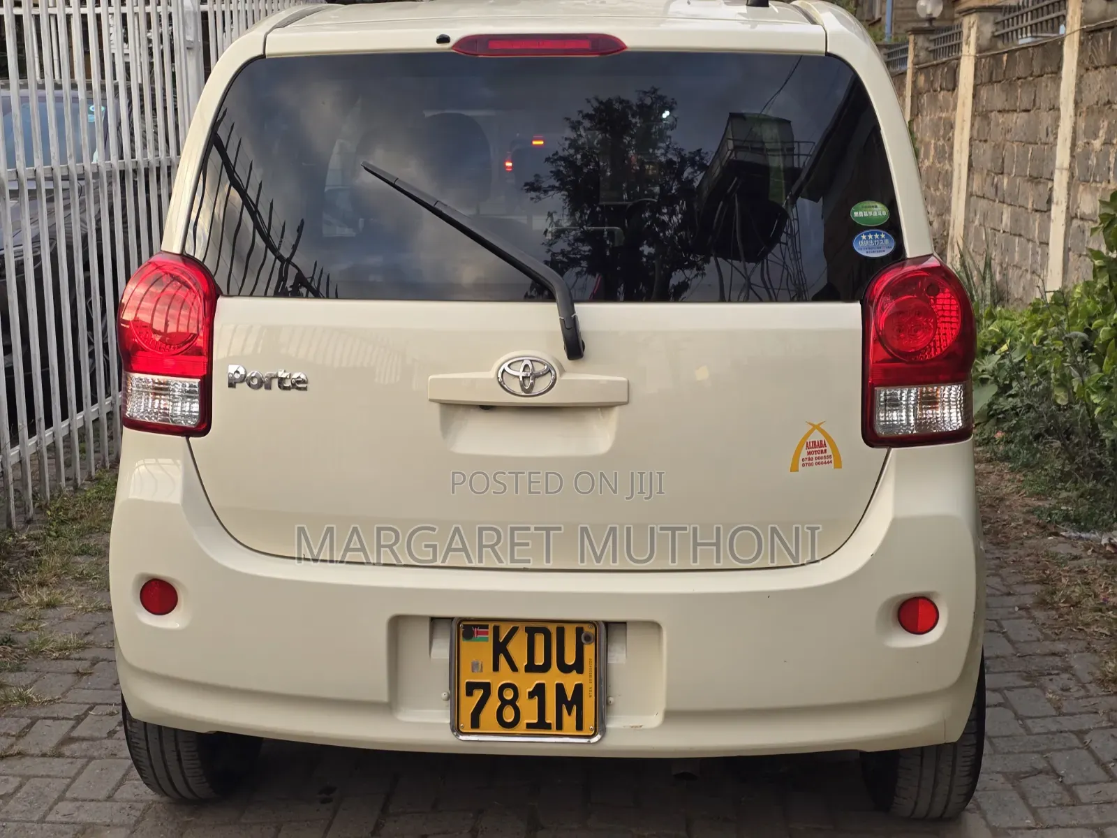 Toyota Porte 2018 Brown