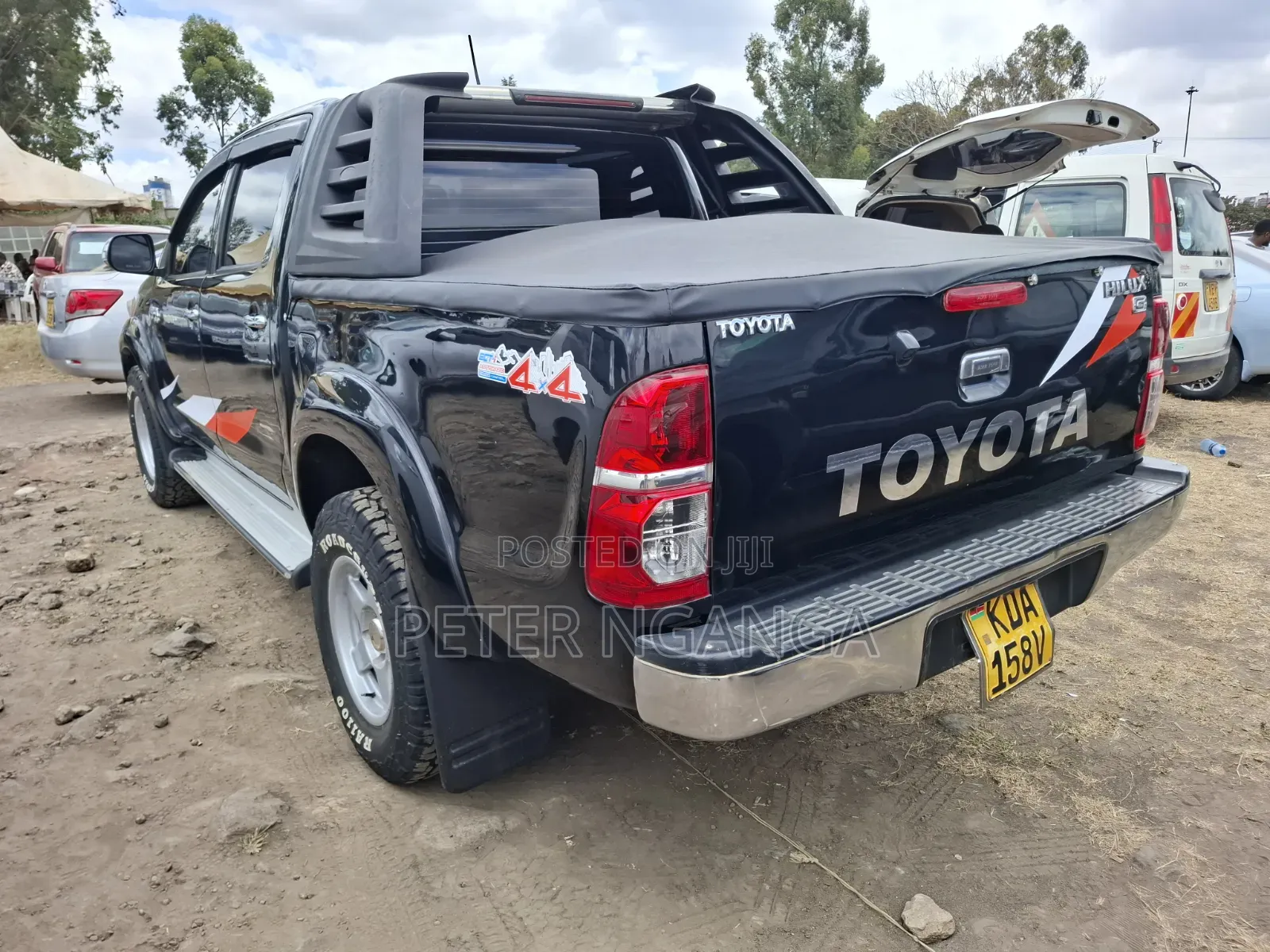 Toyota Hilux 3.0 D-4D 4x4 2013 Matt Black
