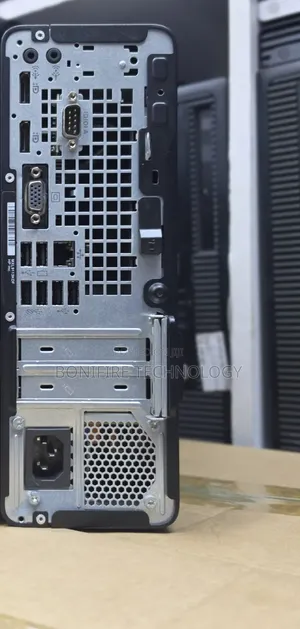 Desktop Computer HP EliteDesk 705 8GB AMD Ryzen 5 SSD 256GB