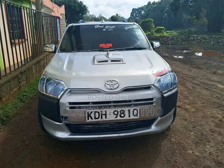 Toyota Probox 1.5 DX 2WD 2014 Gold