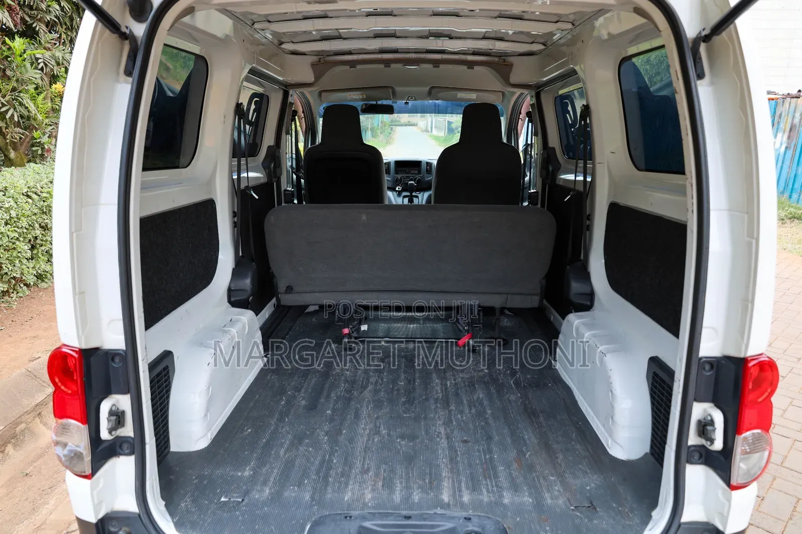 Nissan NV200 2017 White