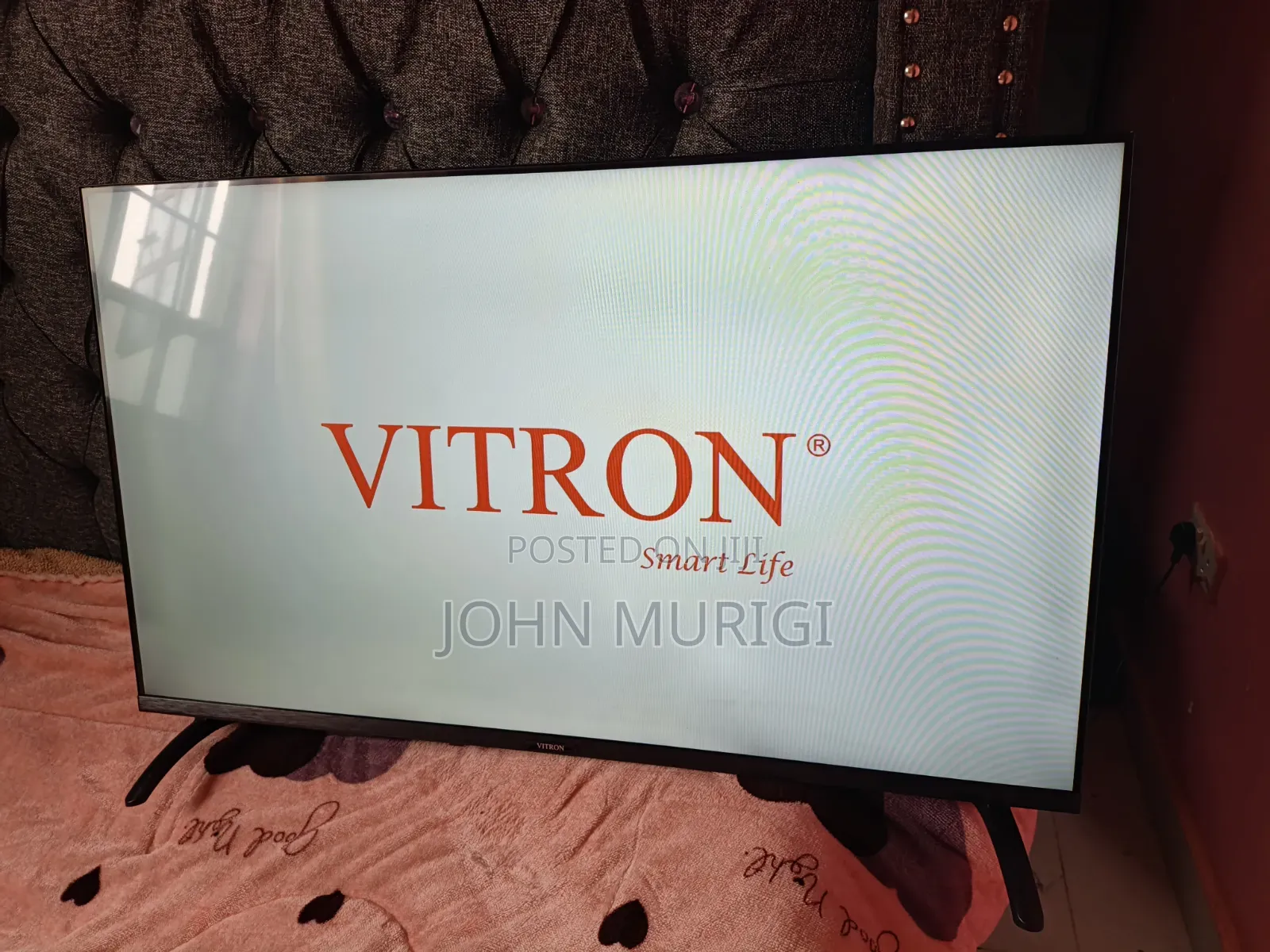 Vitron 43" Smart Frameless TV Htc4388fs Frameless TV - (Bluetooth)