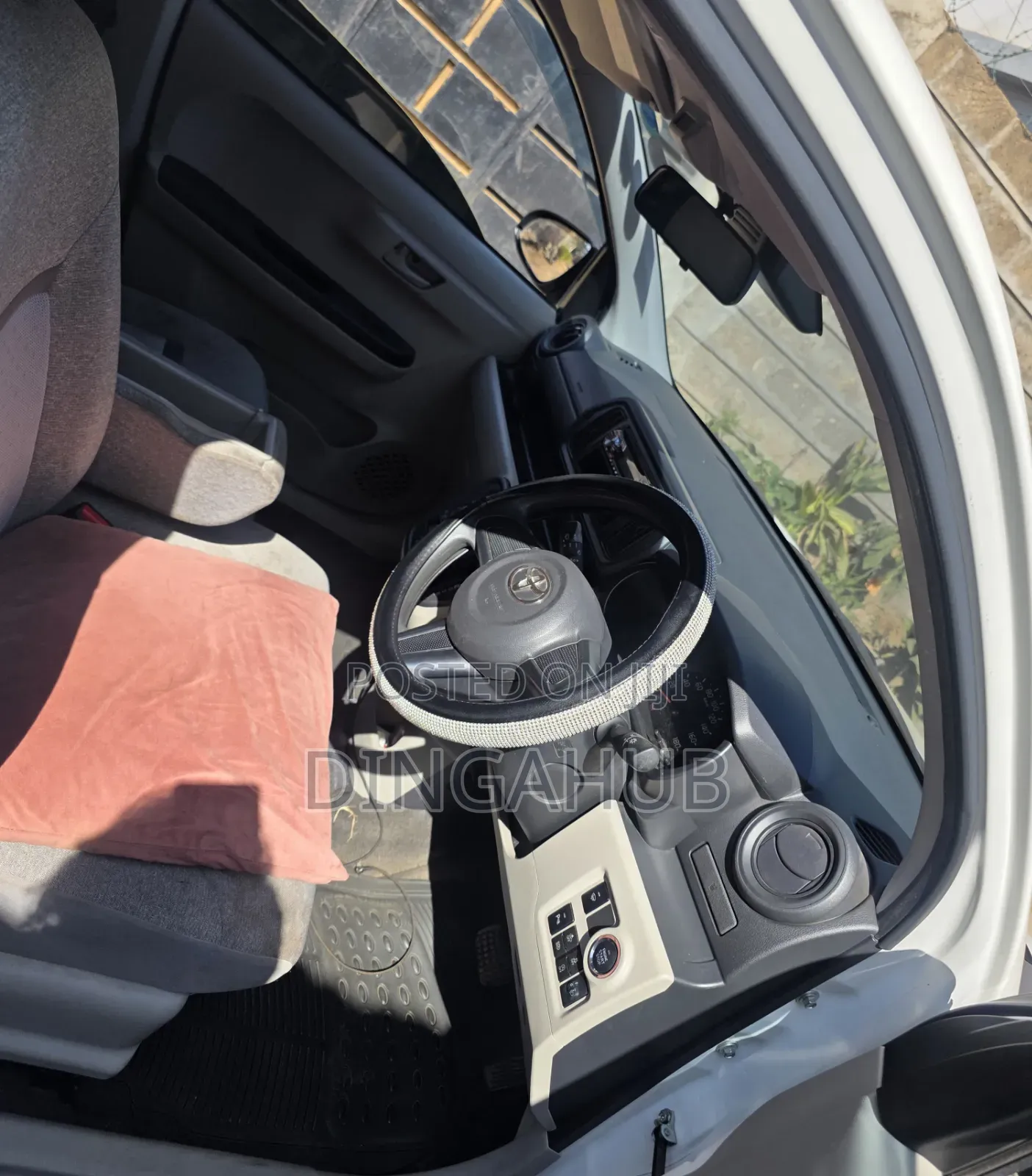 Toyota Passo 1.0 FWD 2019 White