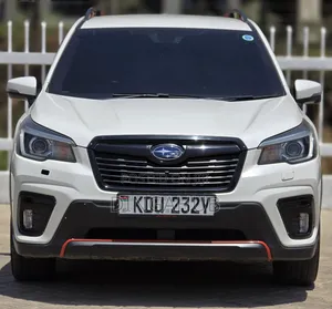 Subaru Forester 2019 Pearl