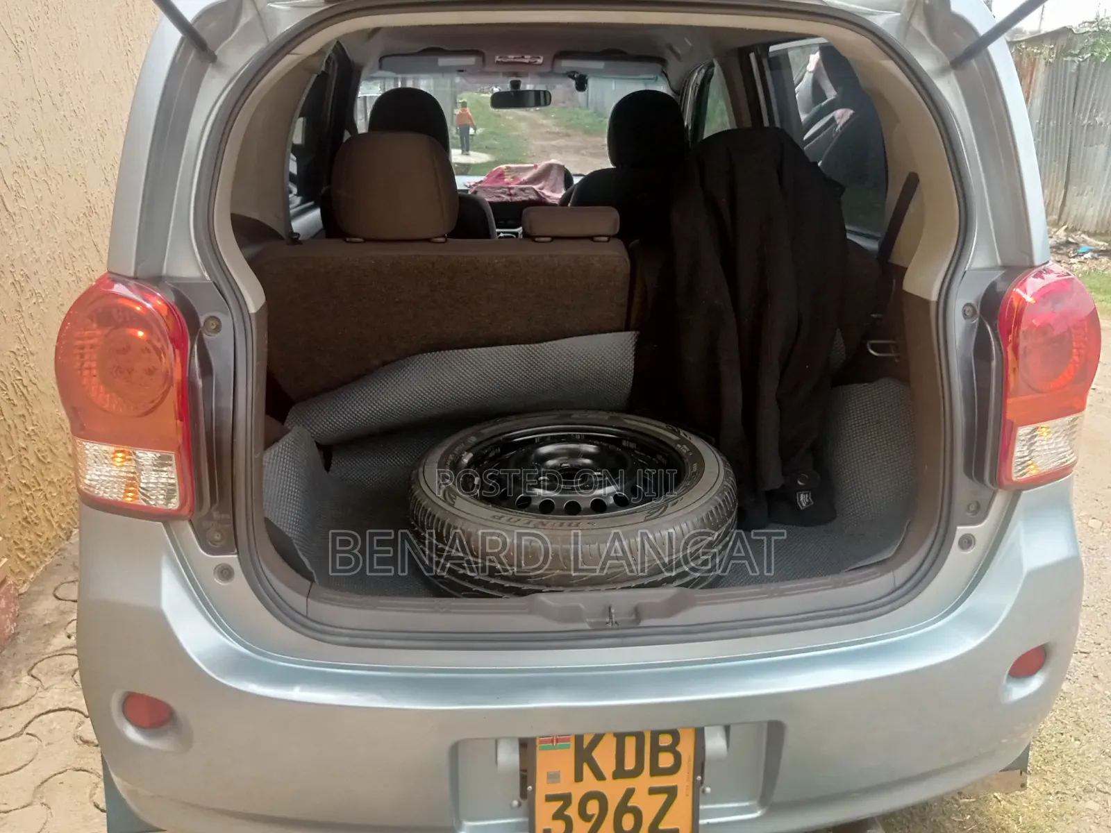 Toyota Porte 1.5 FWD 2013 Blue