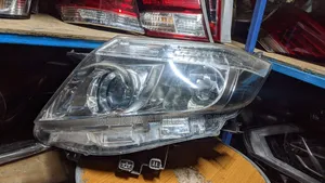 Noah 2015 Xenon Headlight Code E