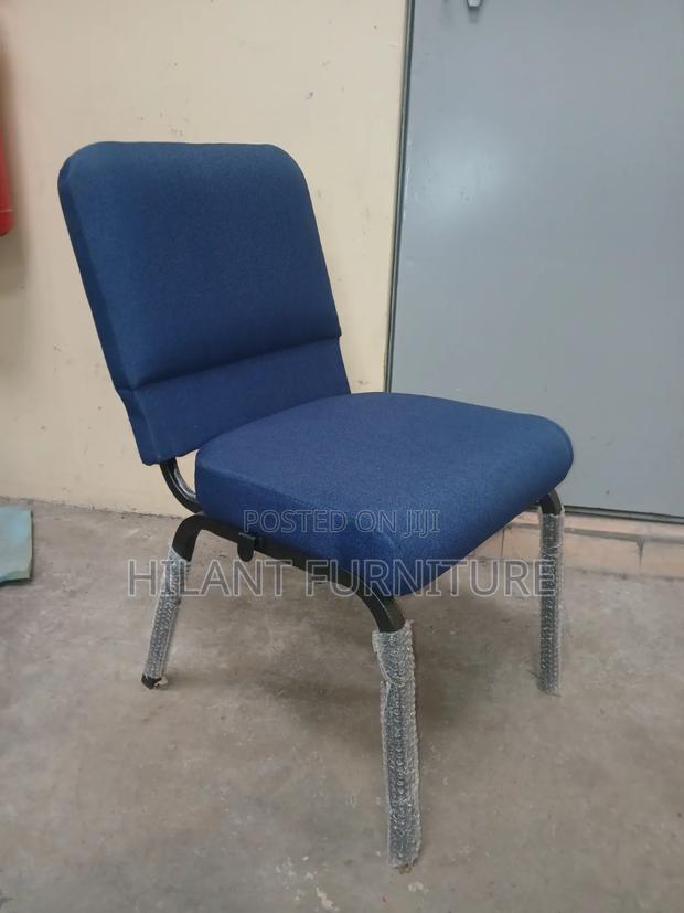 Blue Fabric Visitor Chair – Padded Office Conference Chair
