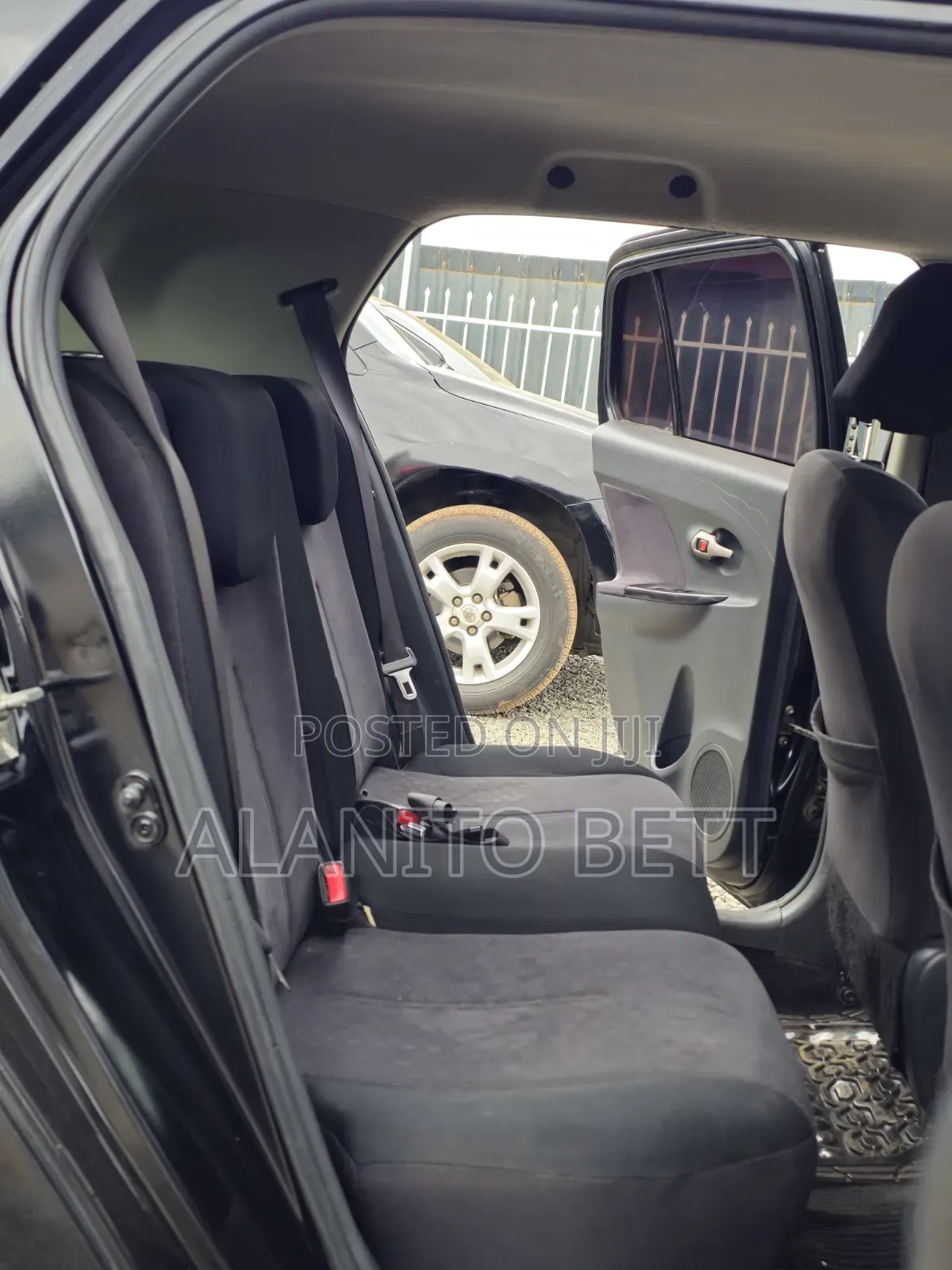 Toyota IST 2008 Gray