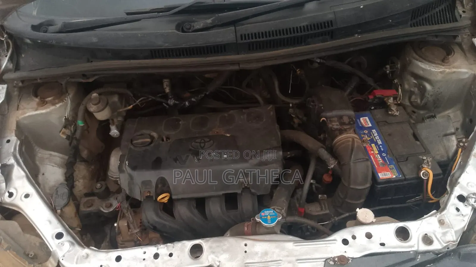 Toyota IST 2002 Silver
