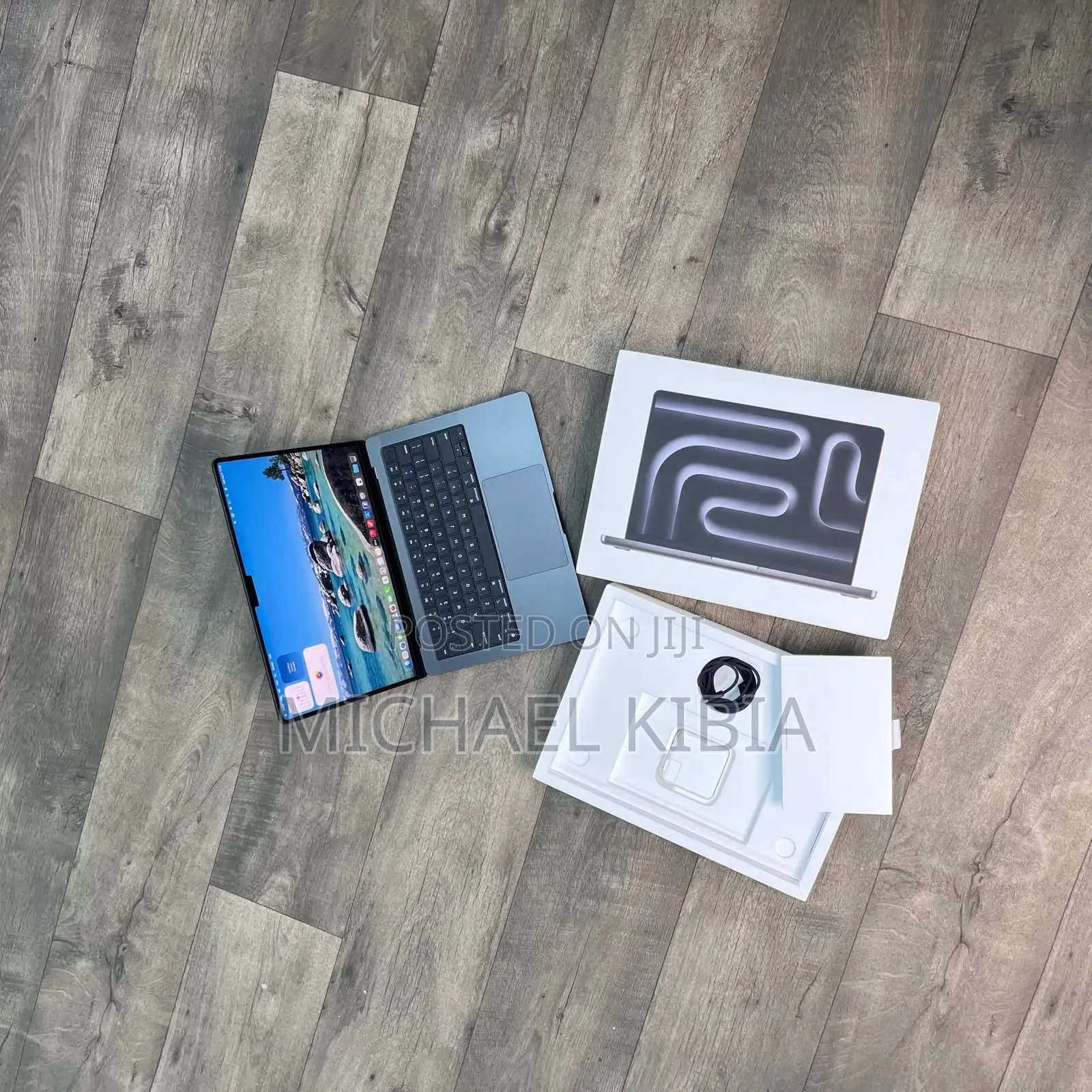 Laptop Apple MacBook Pro 2024 M4 16GB Apple M4 SSD 512GB