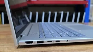 Laptop HP ProBook 460 G11 8GB Intel Core Ultra 7 SSD 512GB