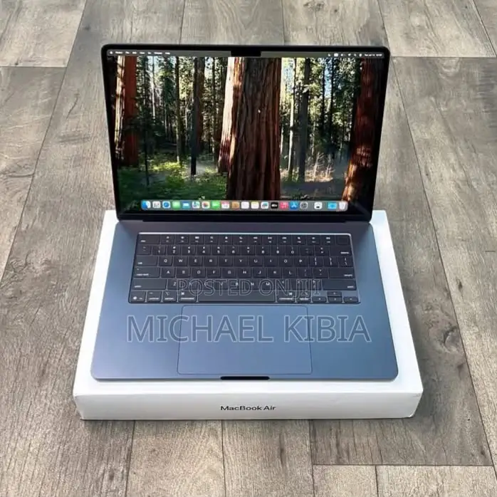 Laptop Apple MacBook Air 2025 M4 16GB Apple M4 SSD 512GB