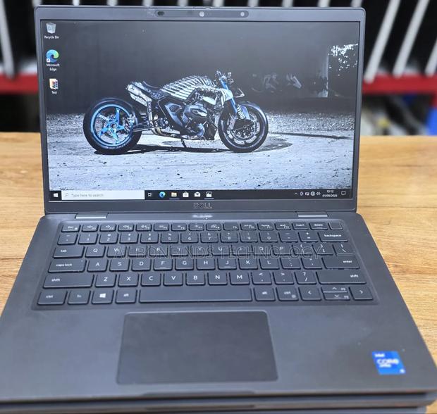 Laptop Dell Latitude 7320 16GB Intel Core i5 SSD 512GB
