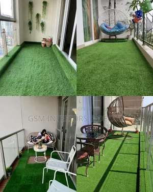 Artificial Green Grass Carpets With Skirted Balcony Floor