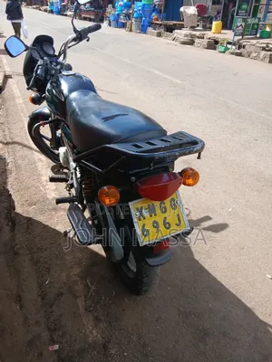 Bajaj Boxer 2024 Black