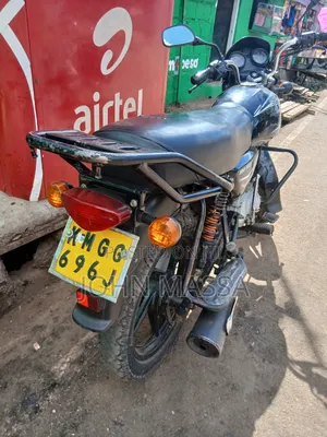Bajaj Boxer 2024 Black