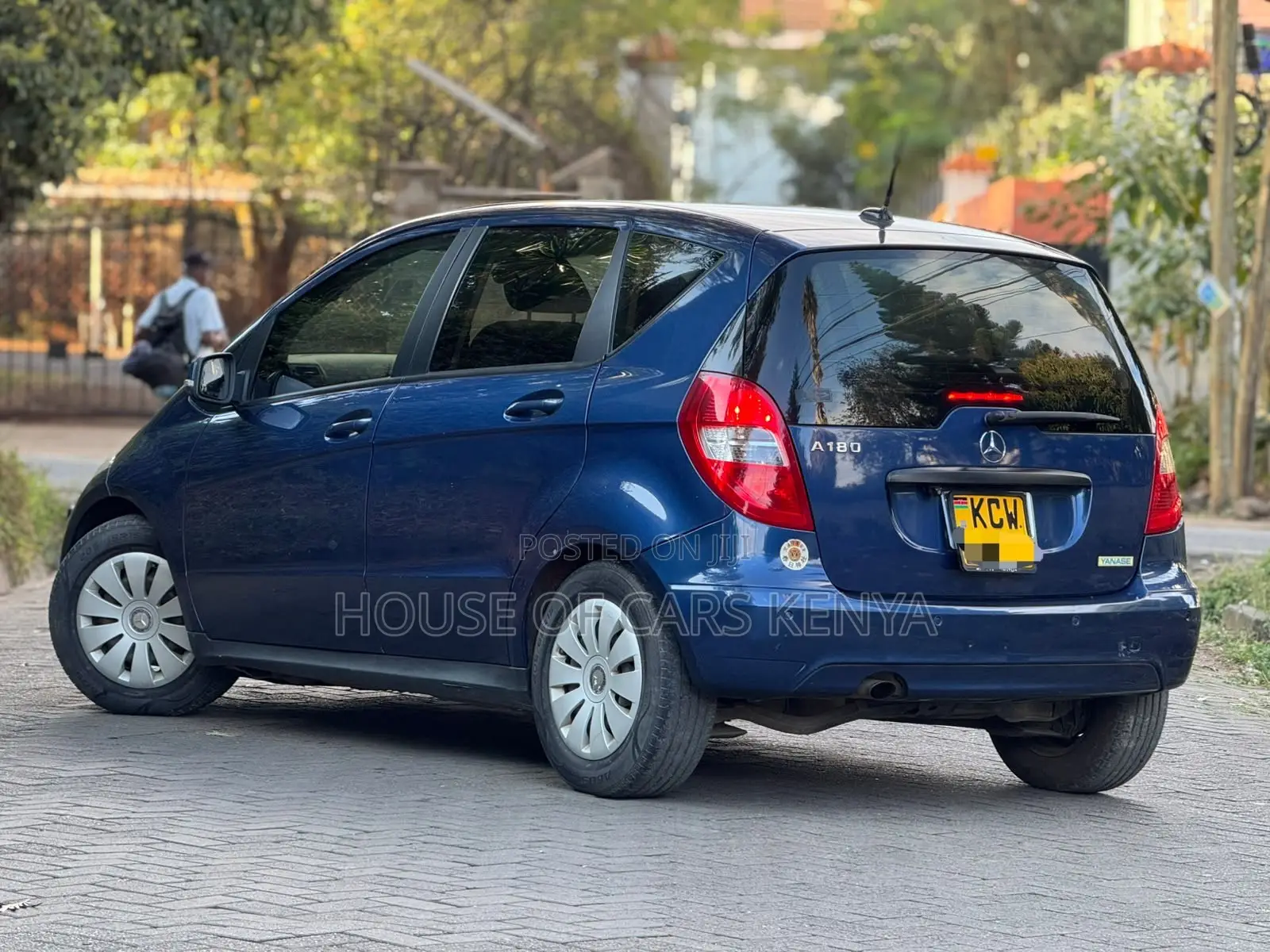 Mercedes-Benz A-Class 2012 Blue