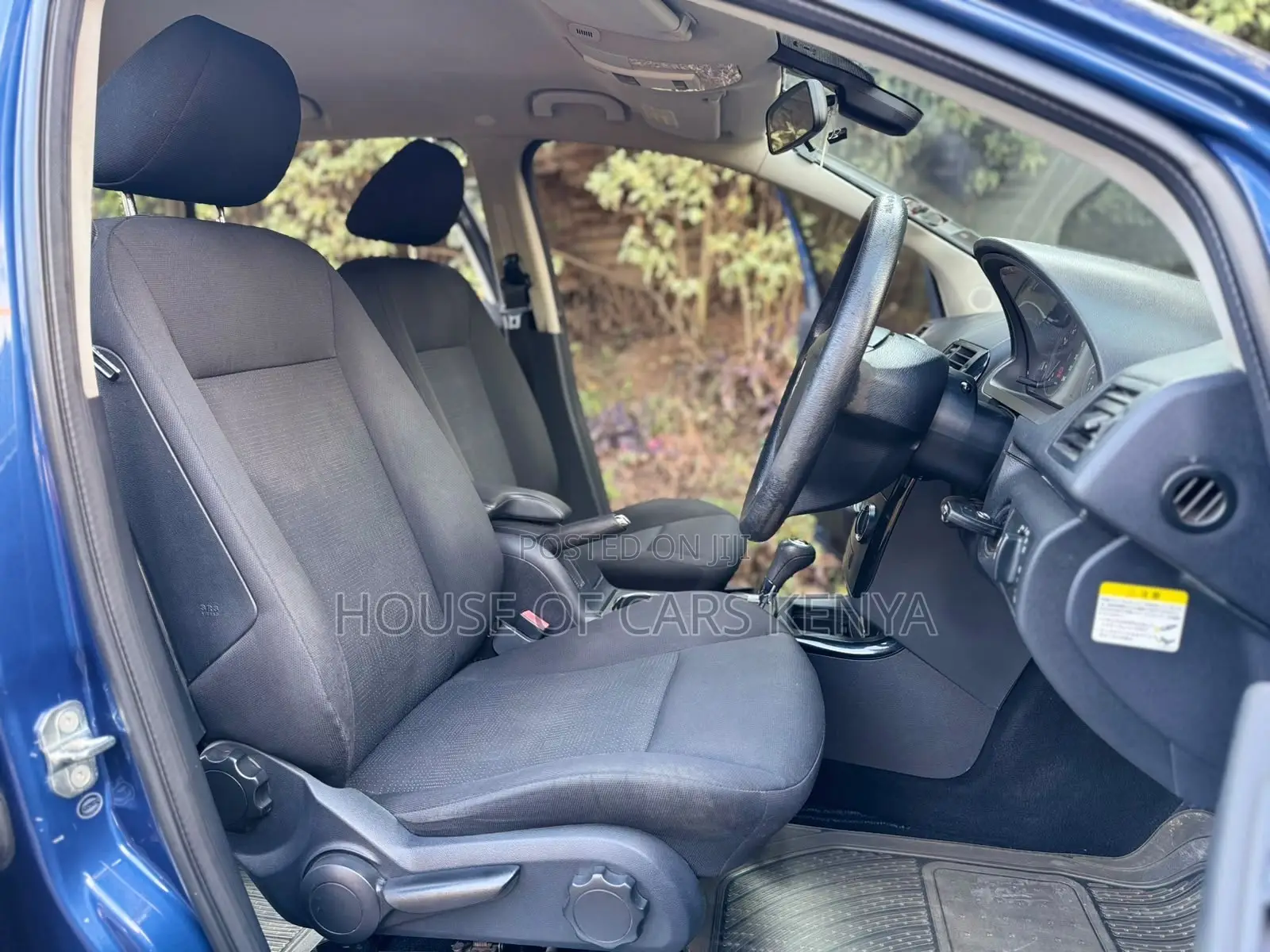 Mercedes-Benz A-Class 2012 Blue