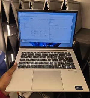 Laptop HP EliteBook 840 G10 8GB Intel Core i5 SSD 256GB