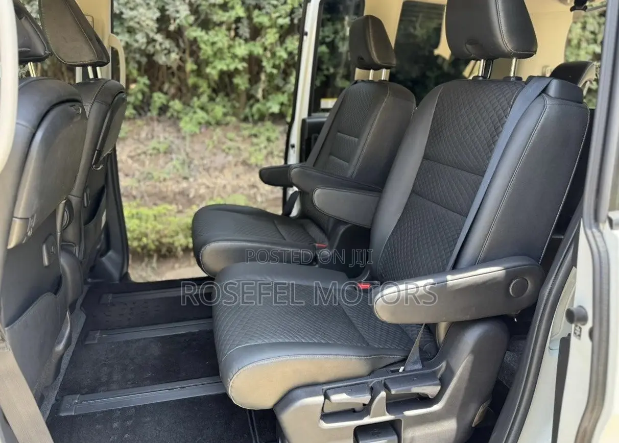 Nissan Serena 2019 White