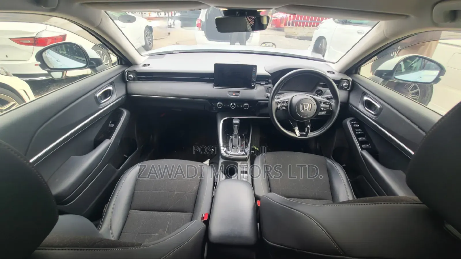 Honda Vezel 1.5 Hybrid 2WD 2021 White