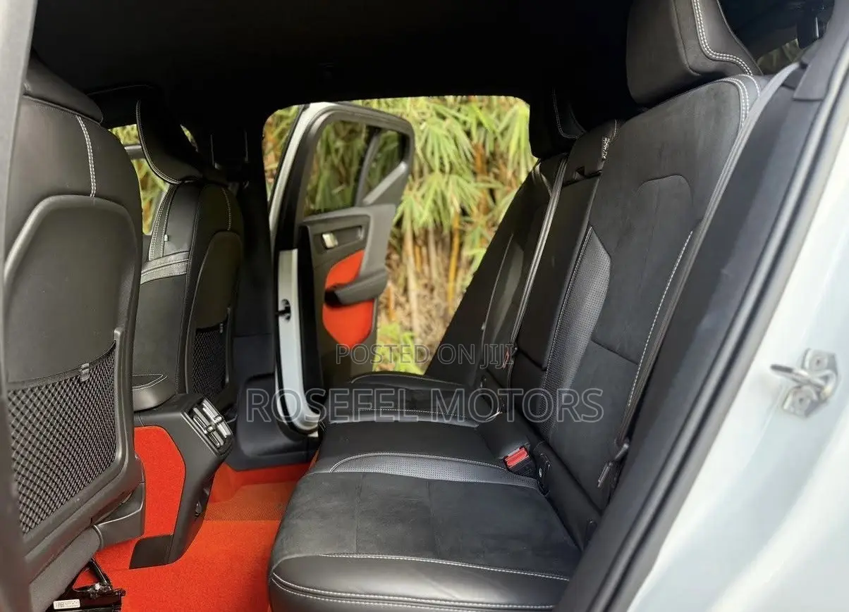 Volvo XC40 T5 Petrol AWD 2019 White