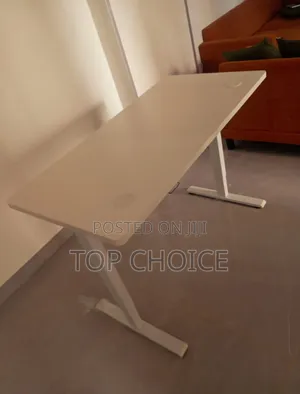 Electric Desk 4fts
