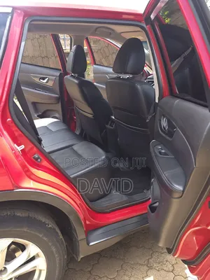 Nissan X-Trail 2.0 Petrol FWD 2016 Red